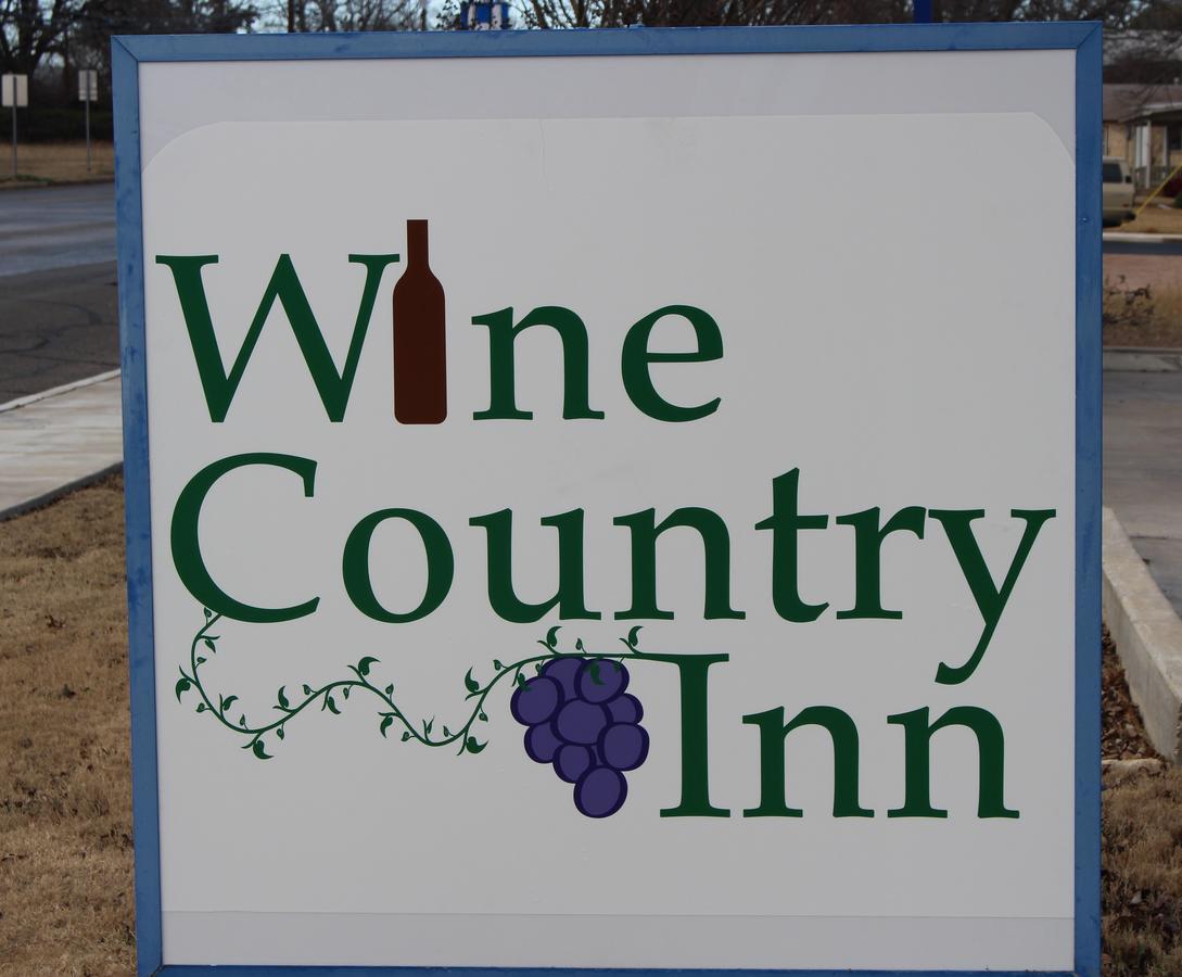 Wine Country Inn Fredericksburg Buitenkant foto